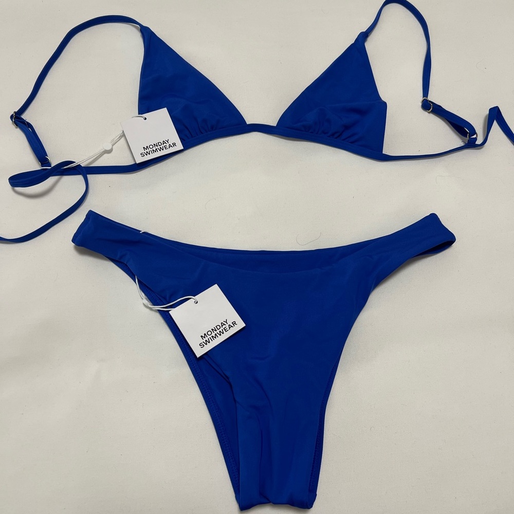New with tags and protective lining- Monday Swimwear bikini